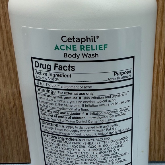 Cetaphil Bundle - Picture 9 of 9